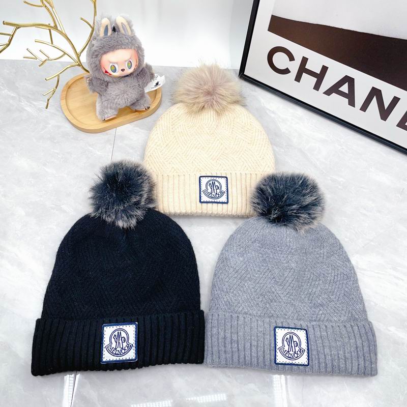 Moncler hat dx16
